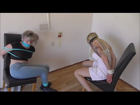 ❤️ Fíkill / bundin og kæfð / stúlka í neyð ☑ Klám á is.xxx050890.ru ❌️❤